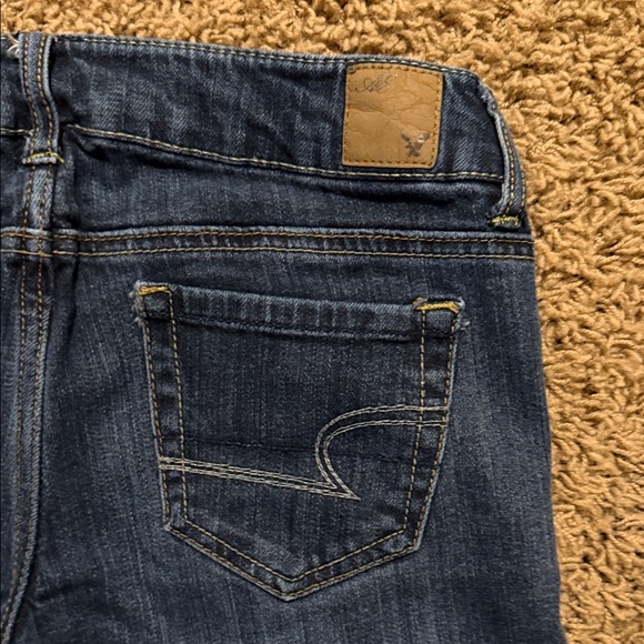 American Eagle Classic Blue Women's Jeans - Picture 4 of 4